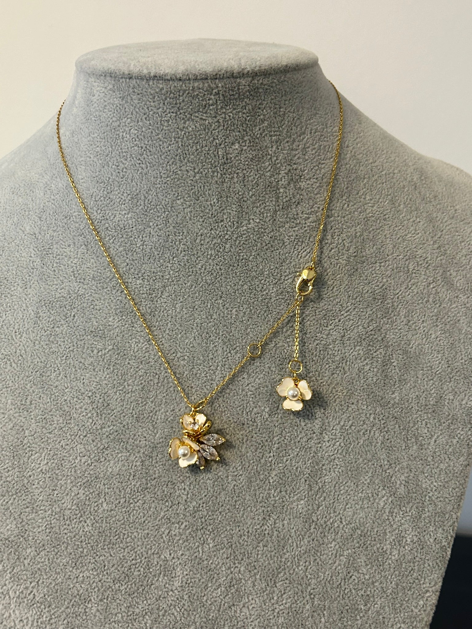 kate spade white floral necklace