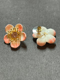Les nereides flower stud earrings