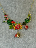 Les nereides necklace