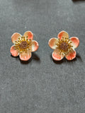Les nereides flower stud earrings