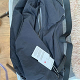Lululemon fast track bag