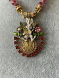 LARGE VINTAGE STYLE NECKLACE